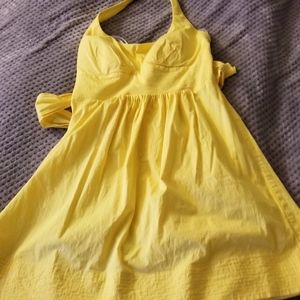 Yellow dress
